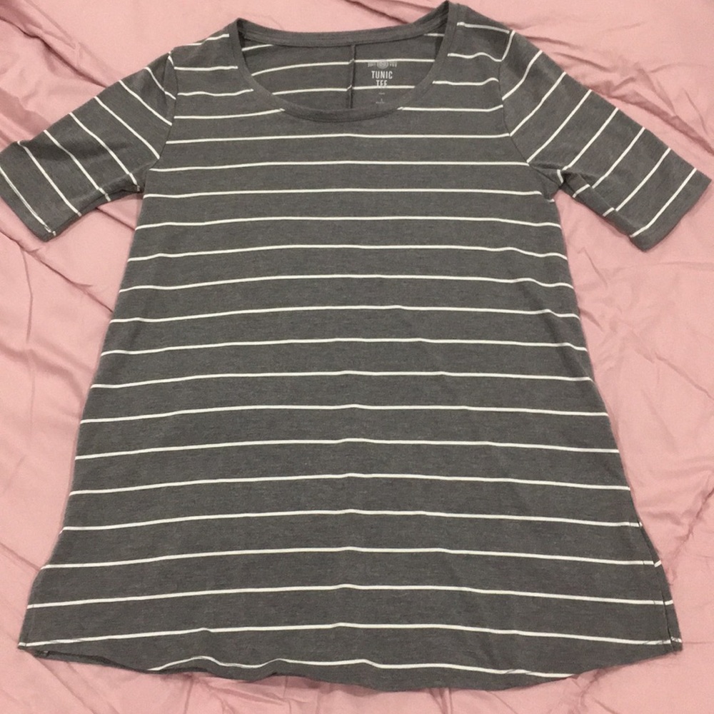 SO Tunic Tee